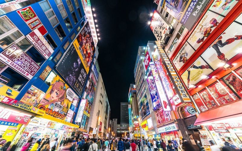 秋葉原の外国人向け店舗